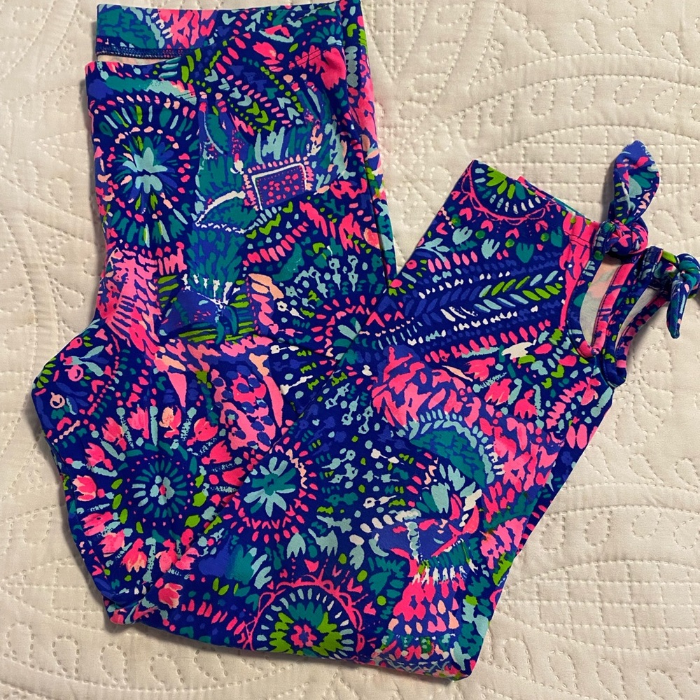 Lot of girls leggings size xl
